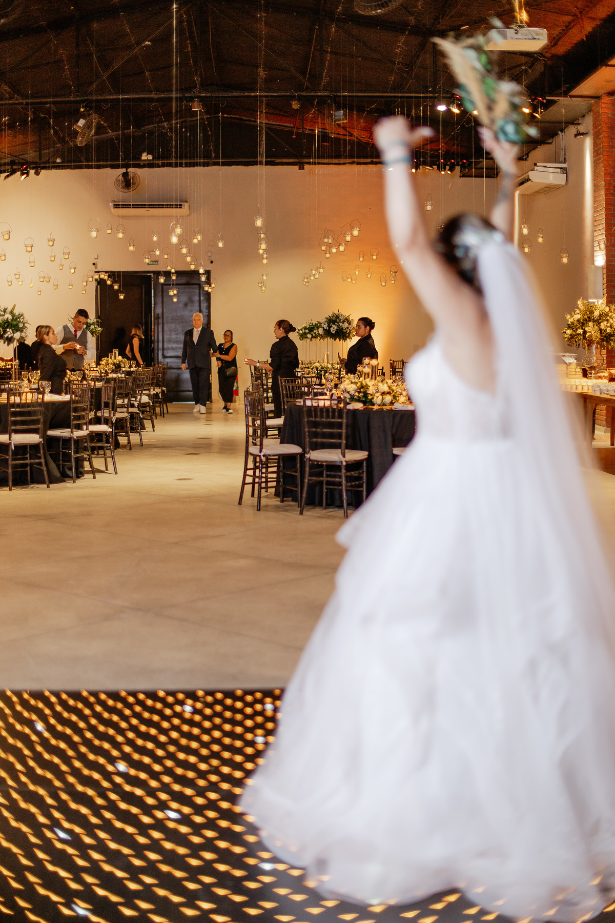 fotógrafo de casamento, casamento autêntico, casamento elegante, fotografia de casamento, wedding photographer, casamento cinematográfico, fotógrafo São Paulo, casamento sofisticado, casamento moderno, ensaio de casal, casamento com personalidade