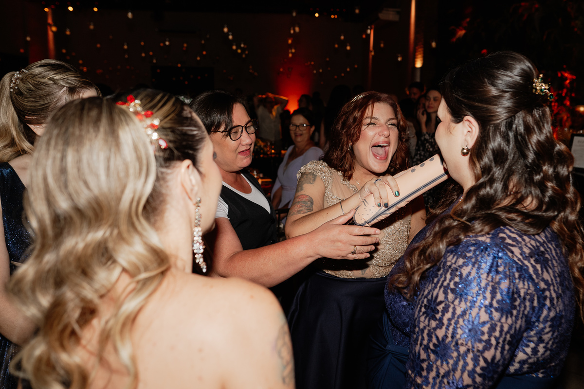 fotógrafo de casamento, casamento autêntico, casamento elegante, fotografia de casamento, wedding photographer, casamento cinematográfico, fotógrafo São Paulo, casamento sofisticado, casamento moderno, ensaio de casal, casamento com personalidade