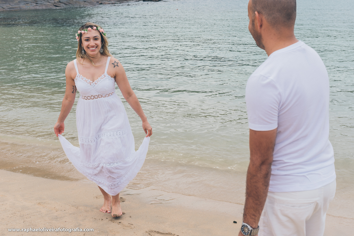 noiva com vestido molhado 