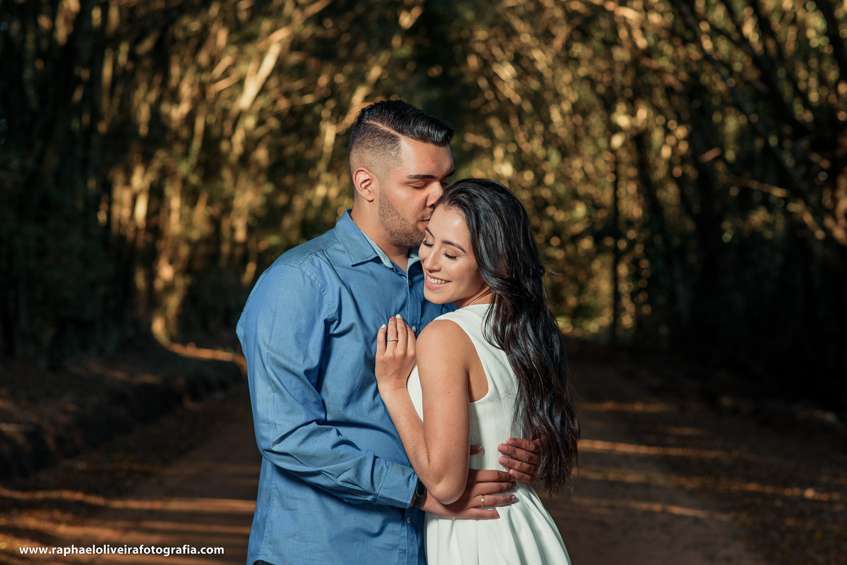 Ensaio pré casamento realizado em holambra no dia 20 de maio pelo fotografo Raphael Oliveira de Itapevi São Paulo.