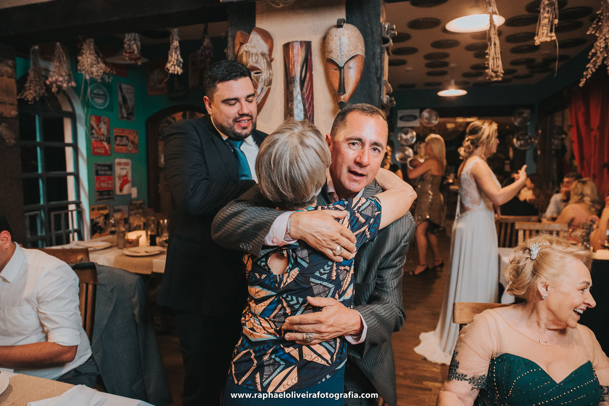 Casamento Milene e Cássio, mini casamento, casamento em restaurante, casamento dom camilo restaurante, restaurante dom camilo granja viana inspiração para casamento, decoração de casamento, mini wedding, fotografo de casamento, raphael oliveirafotografia.