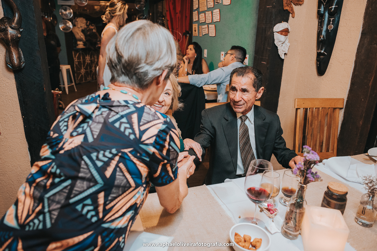 Casamento Milene e Cássio, mini casamento, casamento em restaurante, casamento dom camilo restaurante, restaurante dom camilo granja viana inspiração para casamento, decoração de casamento, mini wedding, fotografo de casamento, raphael oliveirafotografia.