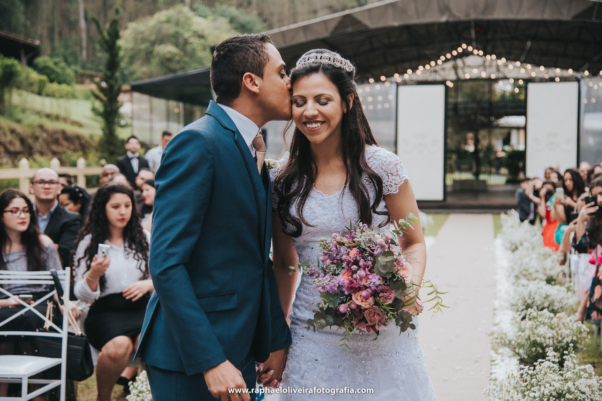 Casamento - wedding - fotografia de casamento - ispiração para casamento - igreja nossa senhora - espaço carpe diem - casamento diurno - wedding destination - fotos de casamento - vestido de noiva - casamento 2019 - raphael oliveira fotografia 