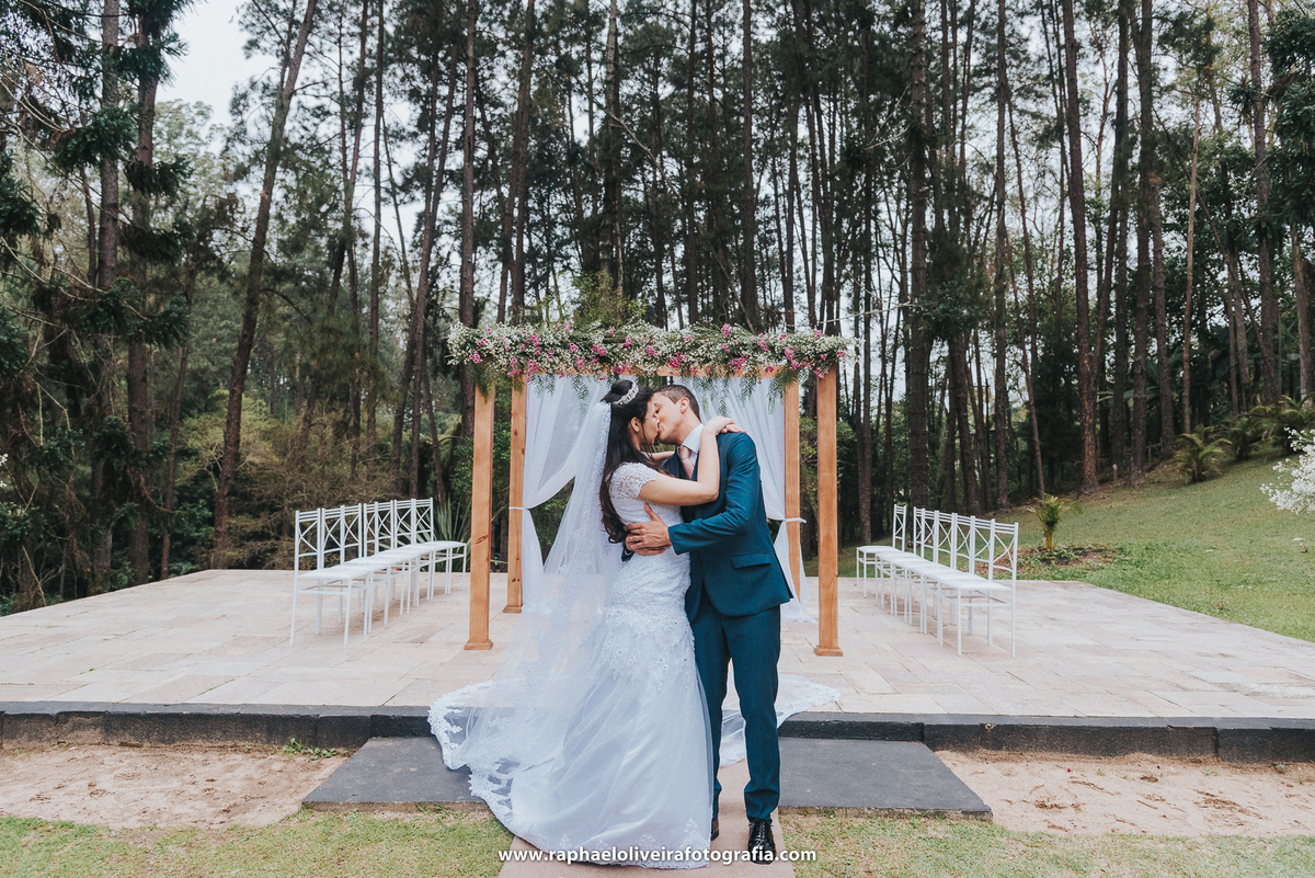Casamento - wedding - fotografia de casamento - ispiração para casamento - igreja nossa senhora - espaço carpe diem - casamento diurno - wedding destination - fotos de casamento - vestido de noiva - casamento 2019 - raphael oliveira fotografia 