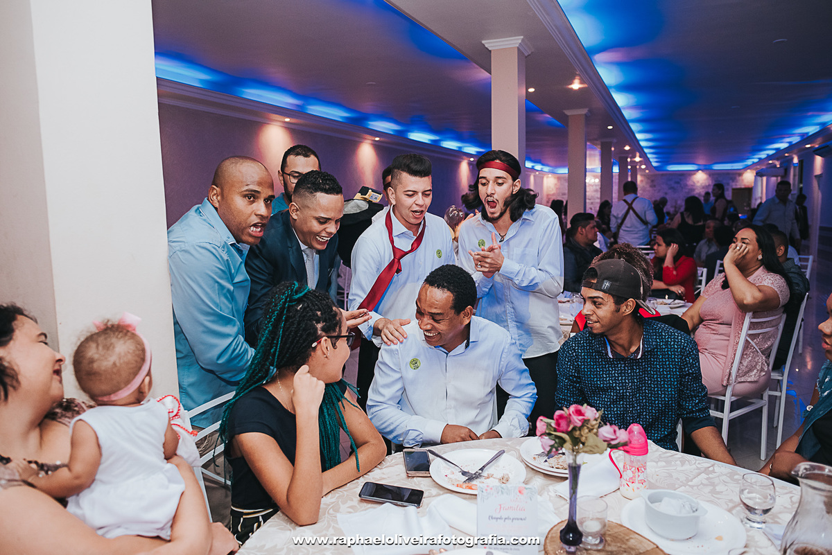 Casamento Jeane e Lucas, making of no salão Alessandra Siqueir em Itapevi - São Paulo - fotografado por raphael oliveira fotografia - fotografo de casamento e familia - fotografo de ensaios e gestante - raphael oliveira fotografia - raphael oliveira