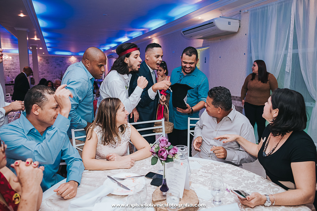 Casamento Jeane e Lucas, making of no salão Alessandra Siqueir em Itapevi - São Paulo - fotografado por raphael oliveira fotografia - fotografo de casamento e familia - fotografo de ensaios e gestante - raphael oliveira fotografia - raphael oliveira