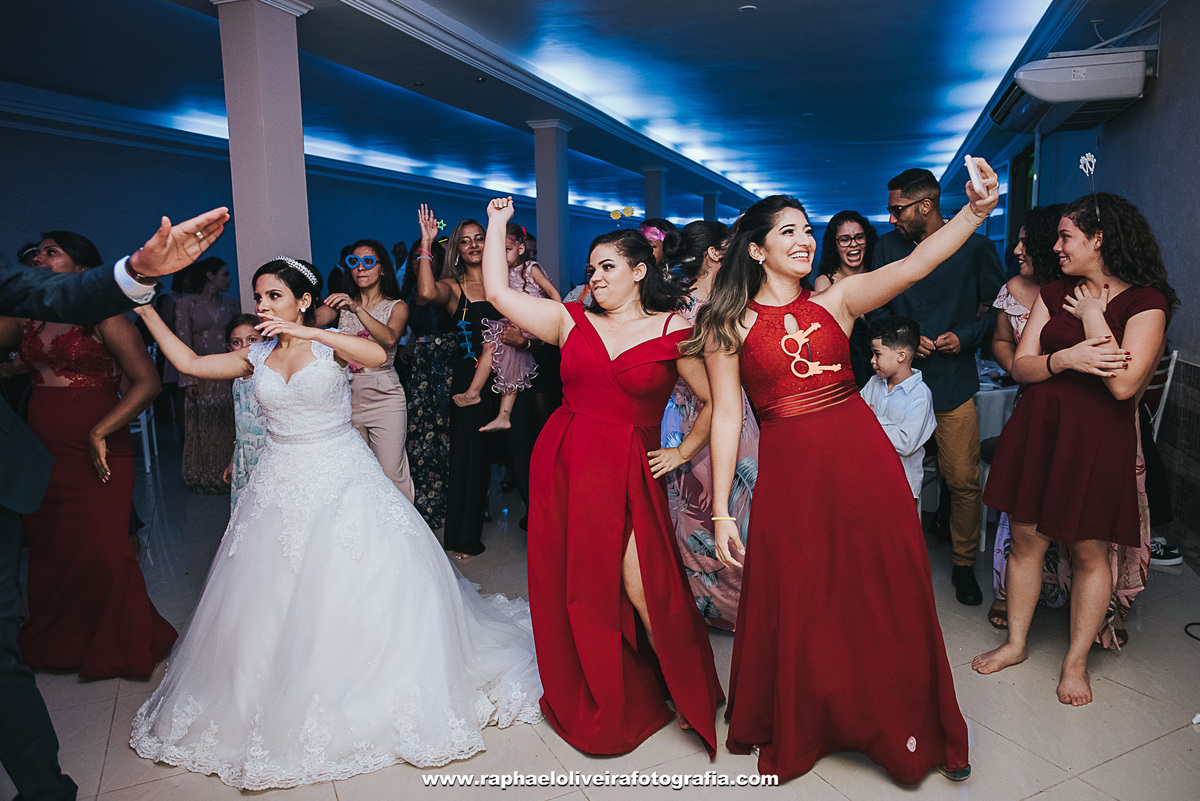 Casamento Jeane e Lucas, making of no salão Alessandra Siqueir em Itapevi - São Paulo - fotografado por raphael oliveira fotografia - fotografo de casamento e familia - fotografo de ensaios e gestante - raphael oliveira fotografia - raphael oliveira