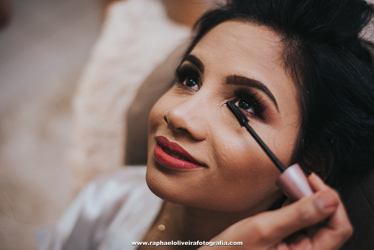 Casamento Jeane e Lucas, making of no salão Alessandra Siqueir em Itapevi - São Paulo - fotografado por raphael oliveira fotografia - fotografo de casamento e familia - fotografo de ensaios e gestante - raphael oliveira fotografia - raphael oliveira