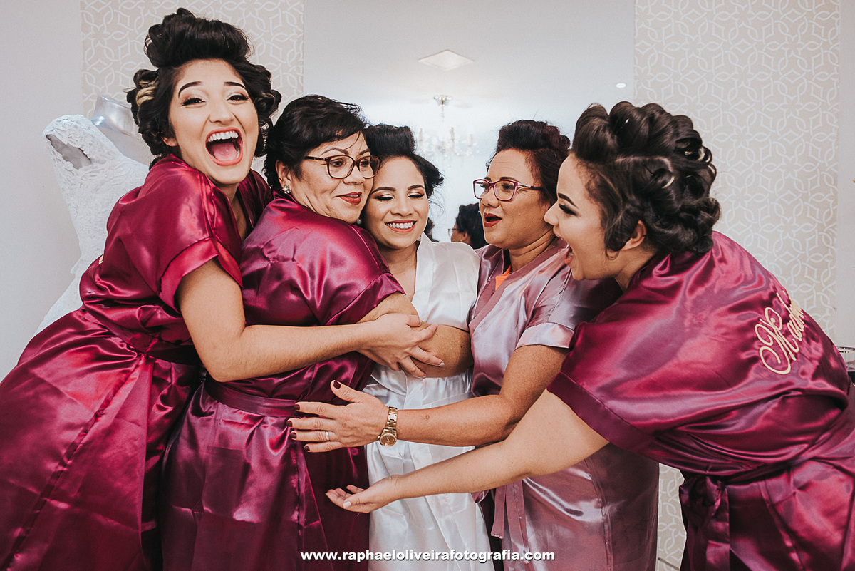 Casamento Jeane e Lucas, making of no salão Alessandra Siqueir em Itapevi - São Paulo - fotografado por raphael oliveira fotografia - fotografo de casamento e familia - fotografo de ensaios e gestante - raphael oliveira fotografia - raphael oliveira