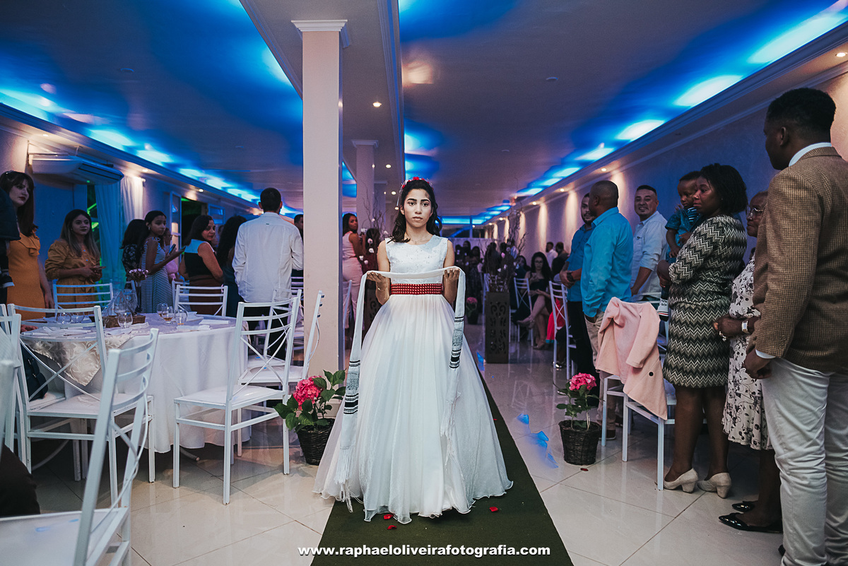 Casamento Jeane e Lucas, making of no salão Alessandra Siqueir em Itapevi - São Paulo - fotografado por raphael oliveira fotografia - fotografo de casamento e familia - fotografo de ensaios e gestante - raphael oliveira fotografia - raphael oliveira