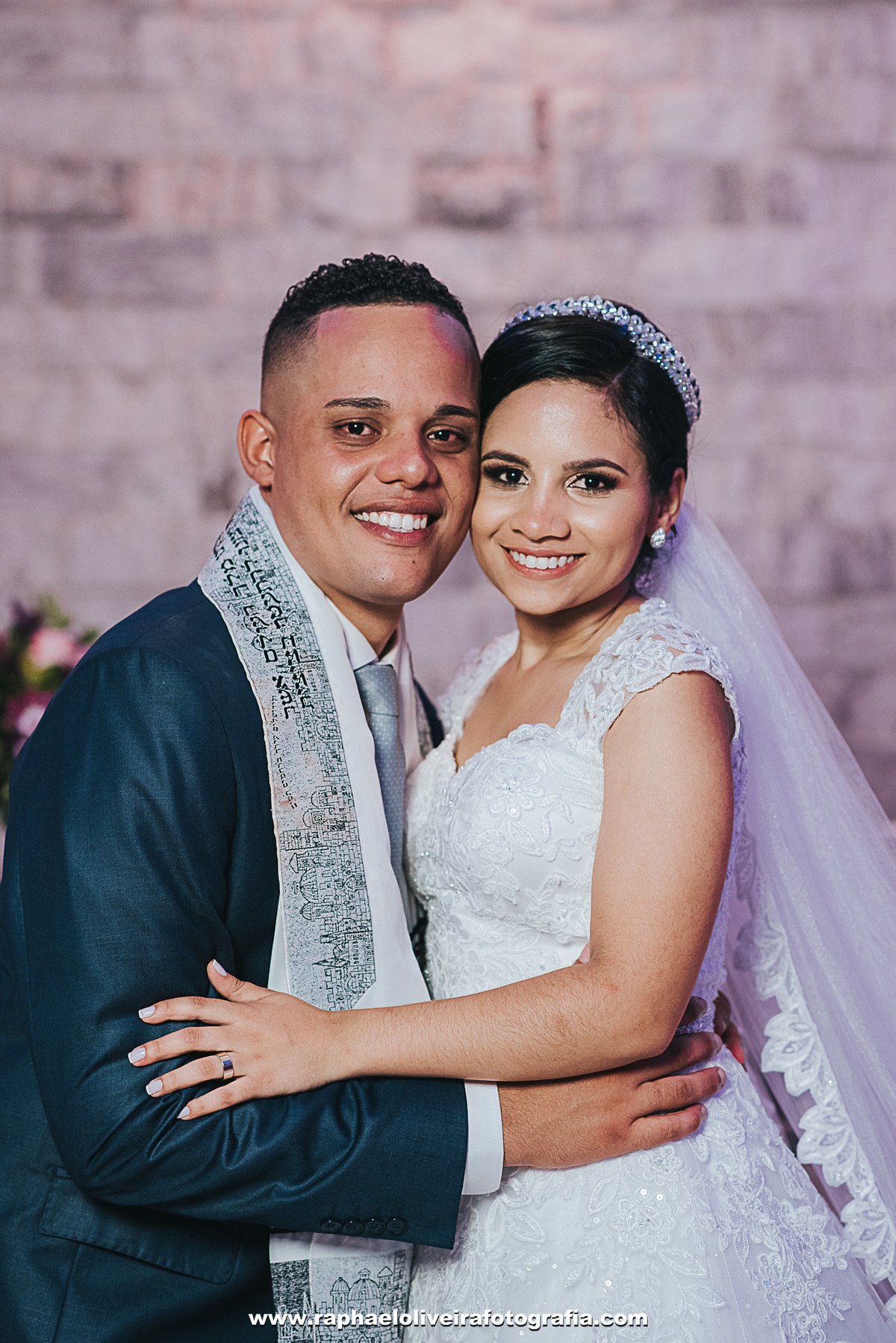 Casamento Jeane e Lucas, making of no salão Alessandra Siqueir em Itapevi - São Paulo - fotografado por raphael oliveira fotografia - fotografo de casamento e familia - fotografo de ensaios e gestante - raphael oliveira fotografia - raphael oliveira