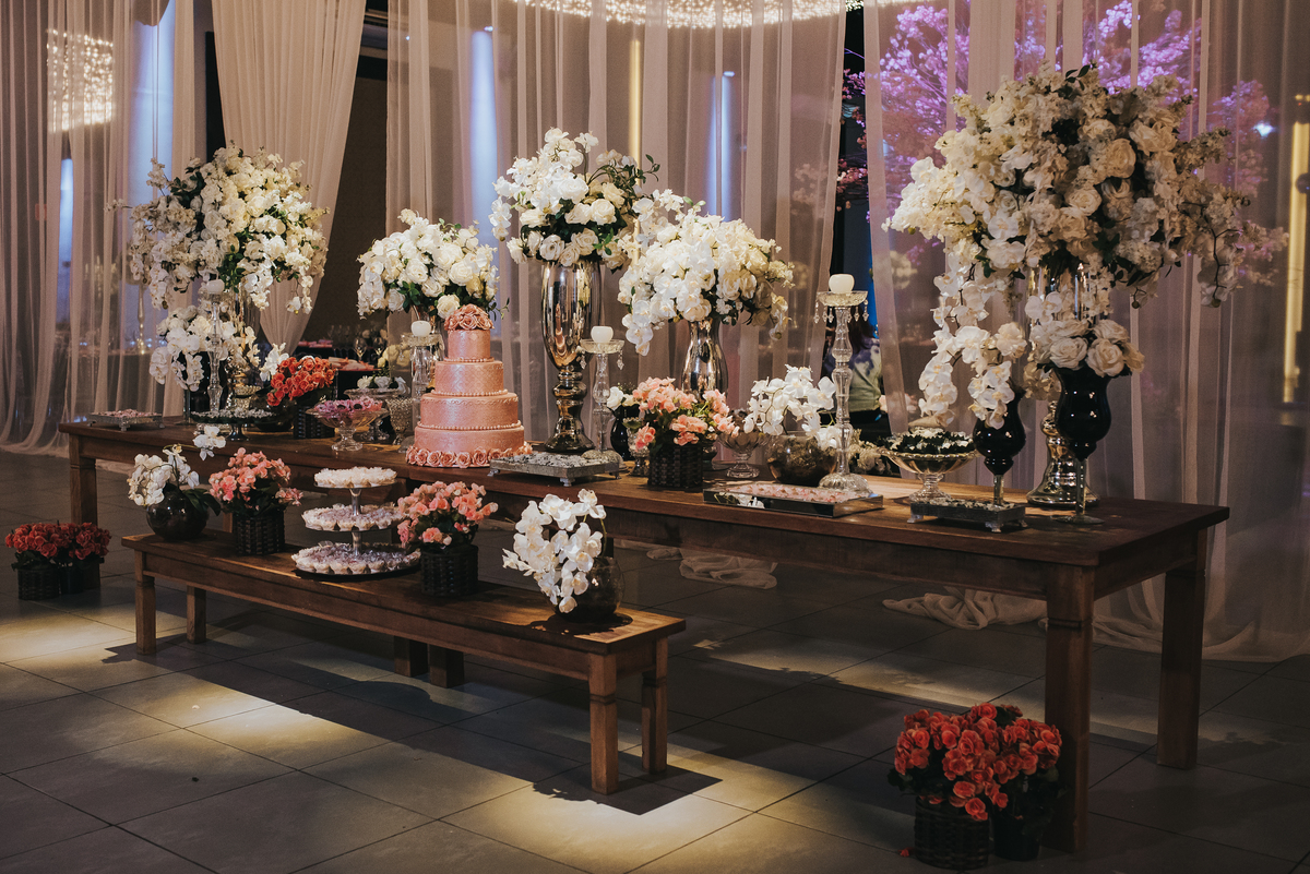 Festa de 15 anos, festa de debutante, aniversário de 15 anos, vestido de debutante, anel de debutante, dia de princesa, debutante, festa de aniversário, ensaio de debutante, fotografo de debutante, inspiração para festa de 15 ano, raphael oliveira.