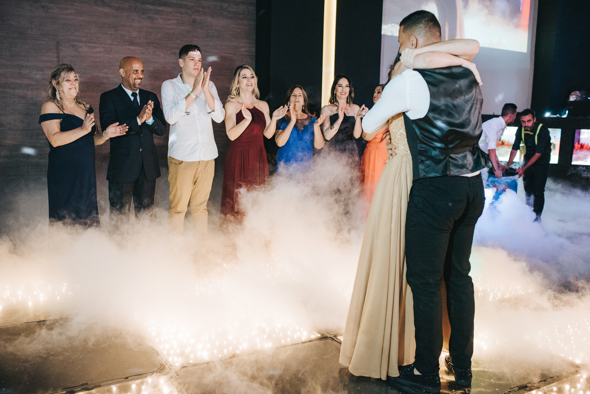 Festa de 15 anos, festa de debutante, aniversário de 15 anos, vestido de debutante, anel de debutante, dia de princesa, debutante, festa de aniversário, ensaio de debutante, fotografo de debutante, inspiração para festa de 15 ano, raphael oliveira.