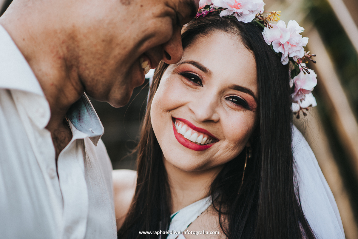 Ensaio pré-casamento - ensaio de casal na praia - ensaio de casal - inspiração para ensaio fotografico - casamento - fotos de ensaio - casamento no campo - raphael oliveira fotografia - fotografo de casamentos
