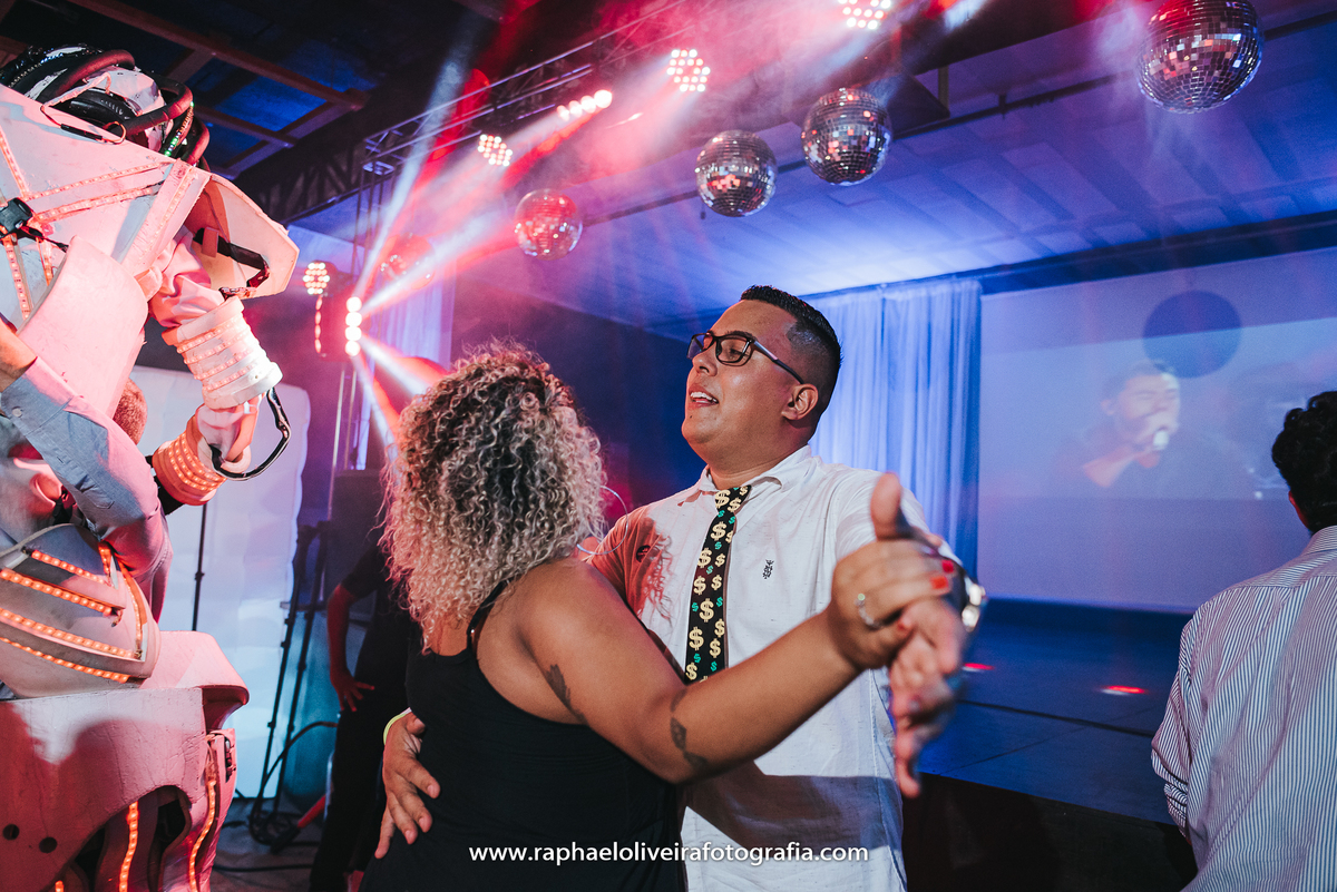 Casamento, sapato de noiva, maquiagem de noiva, vestido de noiva, veu de noiva, traje do noivo, noiva, fotografo de casamento, festa de casamento, decoração de casamento, inspiração para casamentos, raphael oliveira fotografia, fotografo de casamento.