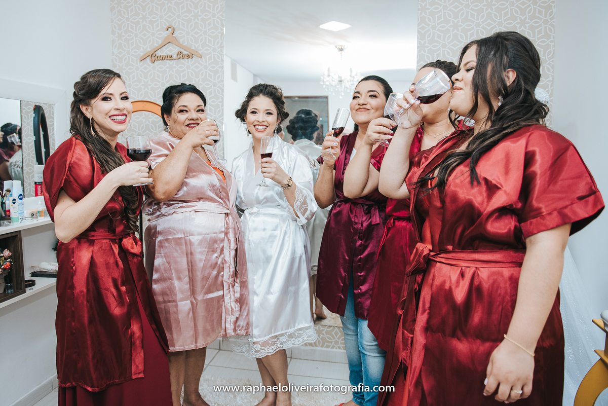Casamento, sapato de noiva, maquiagem de noiva, vestido de noiva, veu de noiva, traje do noivo, noiva, fotografo de casamento, festa de casamento, decoração de casamento, inspiração para casamentos, raphael oliveira fotografia, fotografo de casamento.
