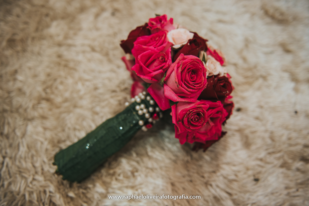 Casamento, sapato de noiva, maquiagem de noiva, vestido de noiva, veu de noiva, traje do noivo, noiva, fotografo de casamento, festa de casamento, decoração de casamento, inspiração para casamentos, raphael oliveira fotografia, fotografo de casamento.