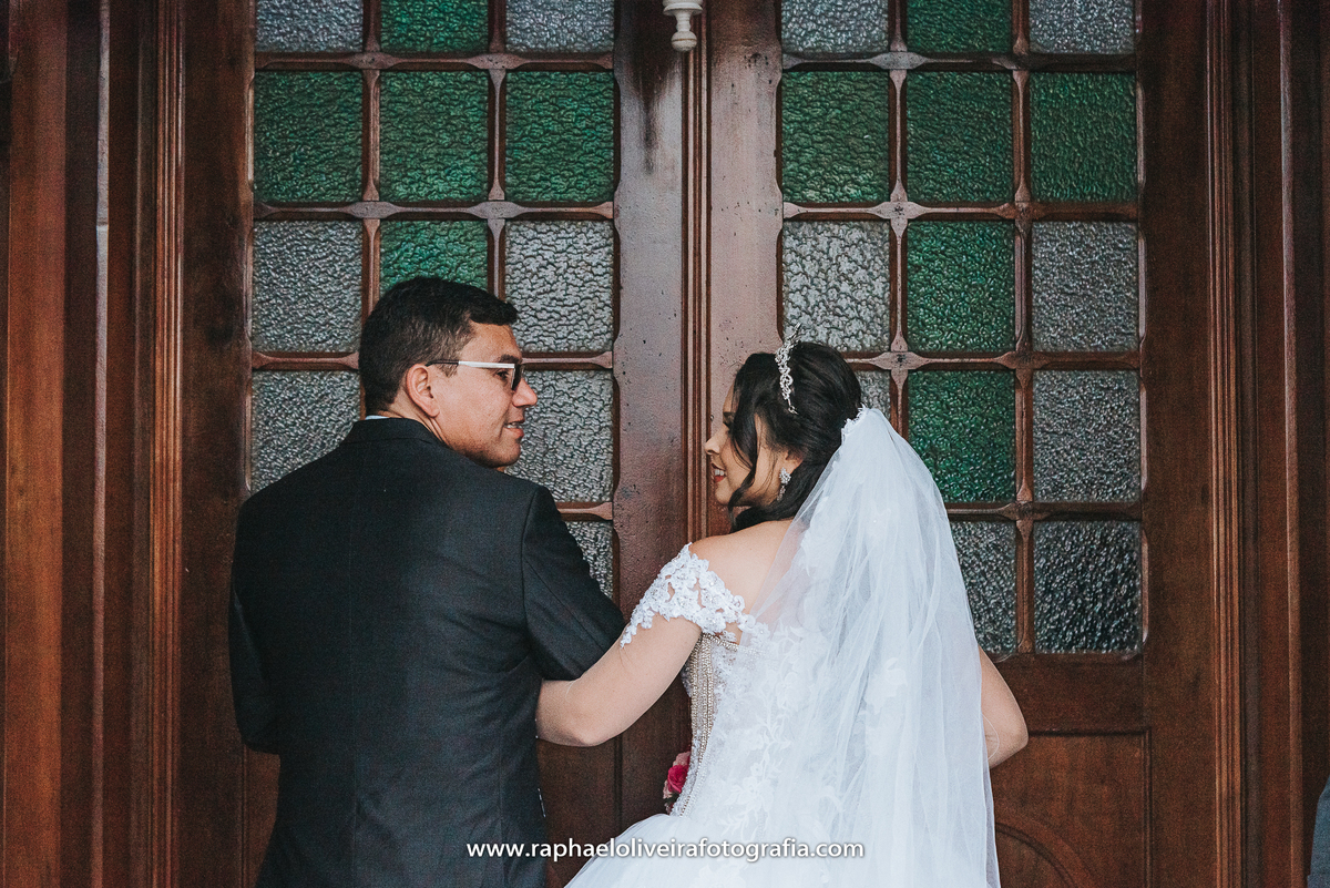 Casamento, sapato de noiva, maquiagem de noiva, vestido de noiva, veu de noiva, traje do noivo, noiva, fotografo de casamento, festa de casamento, decoração de casamento, inspiração para casamentos, raphael oliveira fotografia, fotografo de casamento.