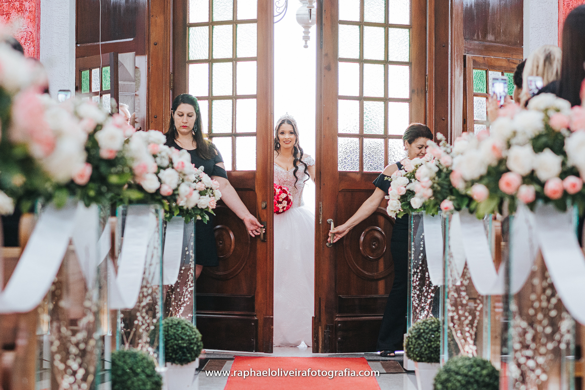 Casamento, sapato de noiva, maquiagem de noiva, vestido de noiva, veu de noiva, traje do noivo, noiva, fotografo de casamento, festa de casamento, decoração de casamento, inspiração para casamentos, raphael oliveira fotografia, fotografo de casamento.