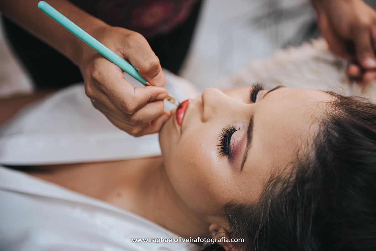 Casamento, sapato de noiva, maquiagem de noiva, vestido de noiva, veu de noiva, traje do noivo, noiva, fotografo de casamento, festa de casamento, decoração de casamento, inspiração para casamentos, raphael oliveira fotografia, fotografo de casamento.