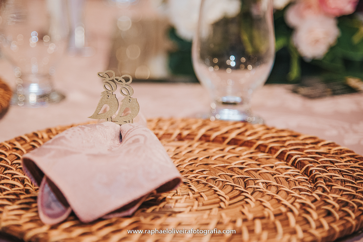 Casamento, sapato de noiva, maquiagem de noiva, vestido de noiva, veu de noiva, traje do noivo, noiva, fotografo de casamento, festa de casamento, decoração de casamento, inspiração para casamentos, raphael oliveira fotografia, fotografo de casamento.