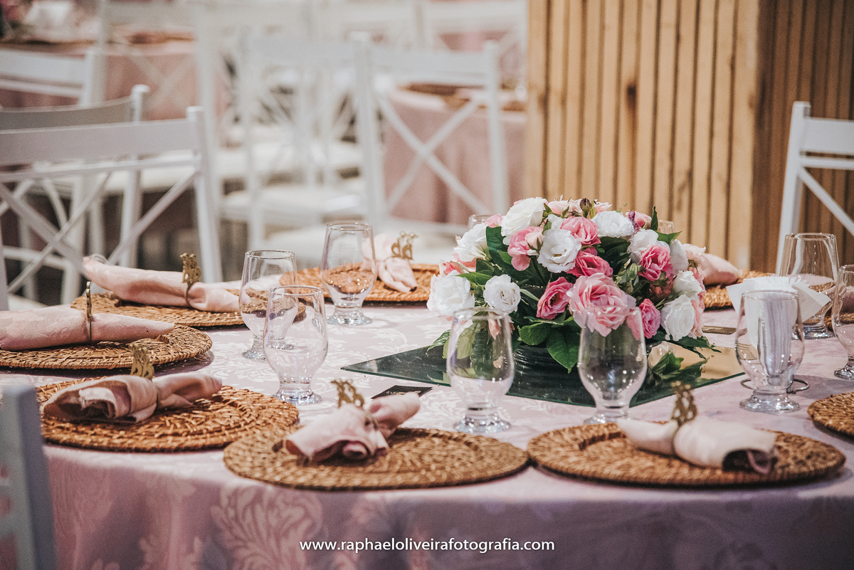 Casamento, sapato de noiva, maquiagem de noiva, vestido de noiva, veu de noiva, traje do noivo, noiva, fotografo de casamento, festa de casamento, decoração de casamento, inspiração para casamentos, raphael oliveira fotografia, fotografo de casamento.