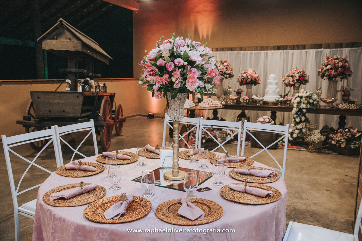Casamento, sapato de noiva, maquiagem de noiva, vestido de noiva, veu de noiva, traje do noivo, noiva, fotografo de casamento, festa de casamento, decoração de casamento, inspiração para casamentos, raphael oliveira fotografia, fotografo de casamento.