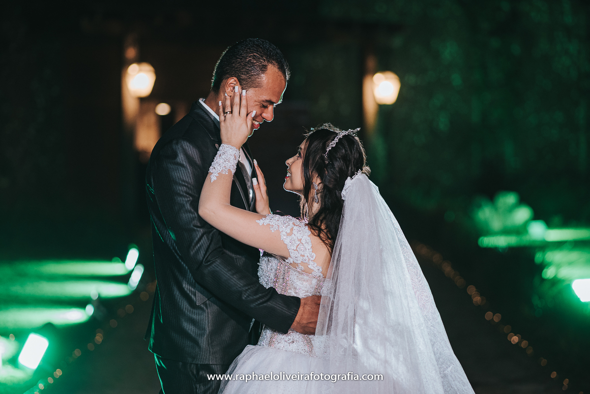 Casamento, sapato de noiva, maquiagem de noiva, vestido de noiva, veu de noiva, traje do noivo, noiva, fotografo de casamento, festa de casamento, decoração de casamento, inspiração para casamentos, raphael oliveira fotografia, fotografo de casamento.