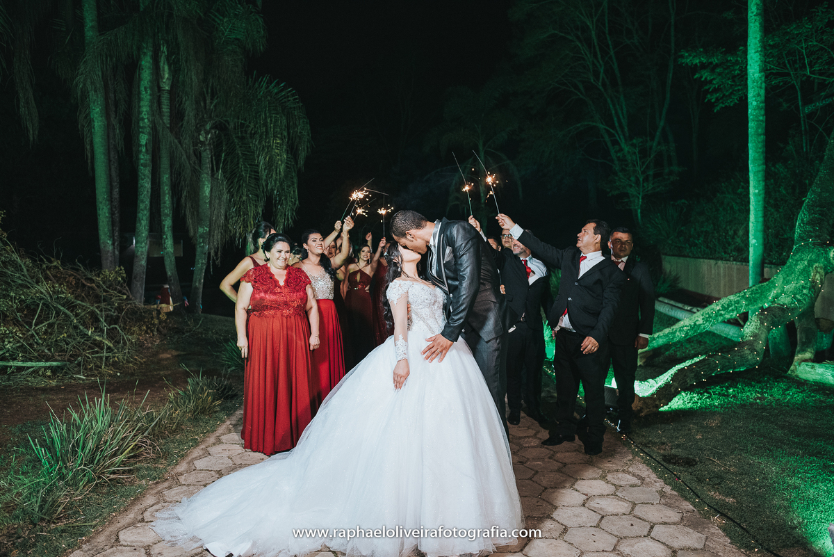 Casamento, sapato de noiva, maquiagem de noiva, vestido de noiva, veu de noiva, traje do noivo, noiva, fotografo de casamento, festa de casamento, decoração de casamento, inspiração para casamentos, raphael oliveira fotografia, fotografo de casamento.