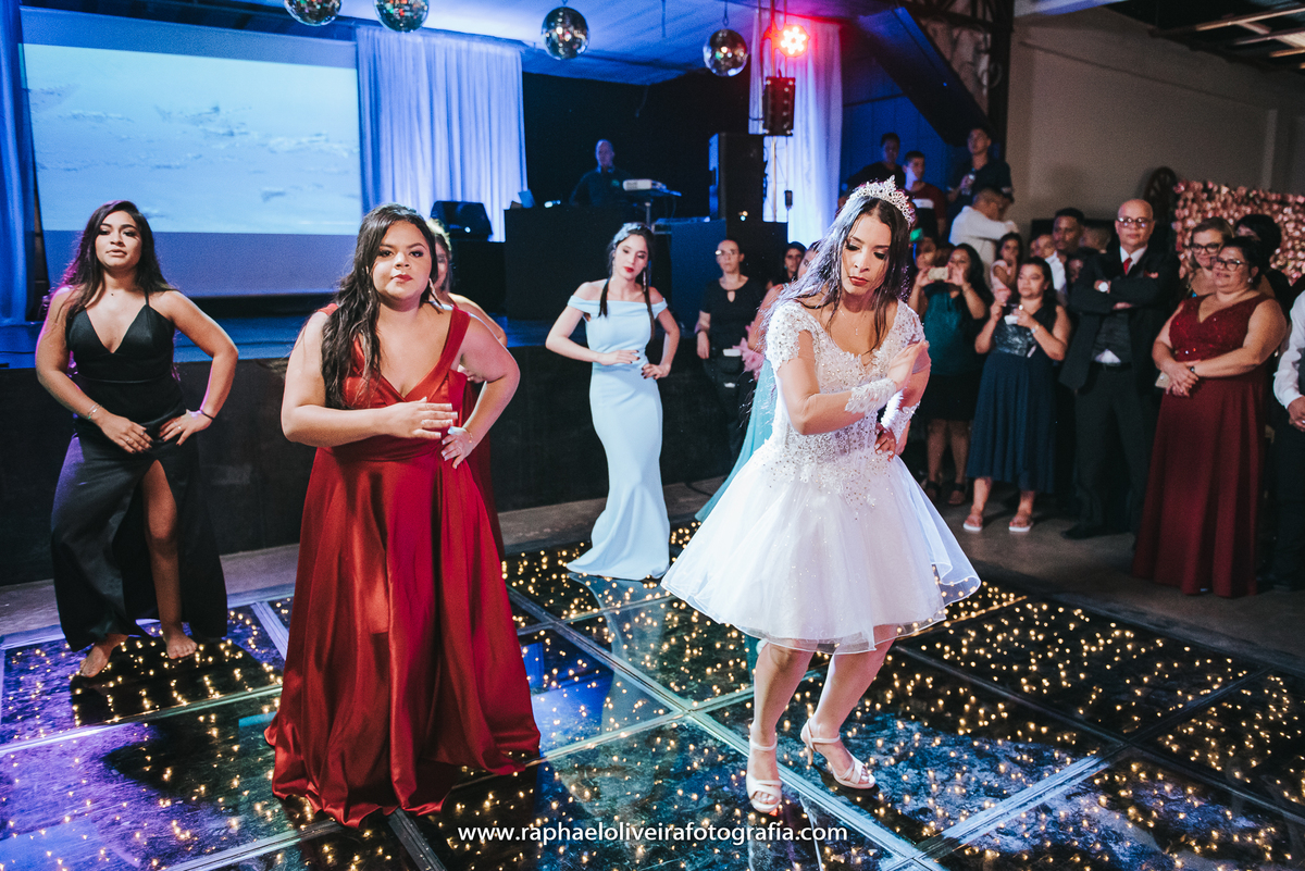 Casamento, sapato de noiva, maquiagem de noiva, vestido de noiva, veu de noiva, traje do noivo, noiva, fotografo de casamento, festa de casamento, decoração de casamento, inspiração para casamentos, raphael oliveira fotografia, fotografo de casamento.