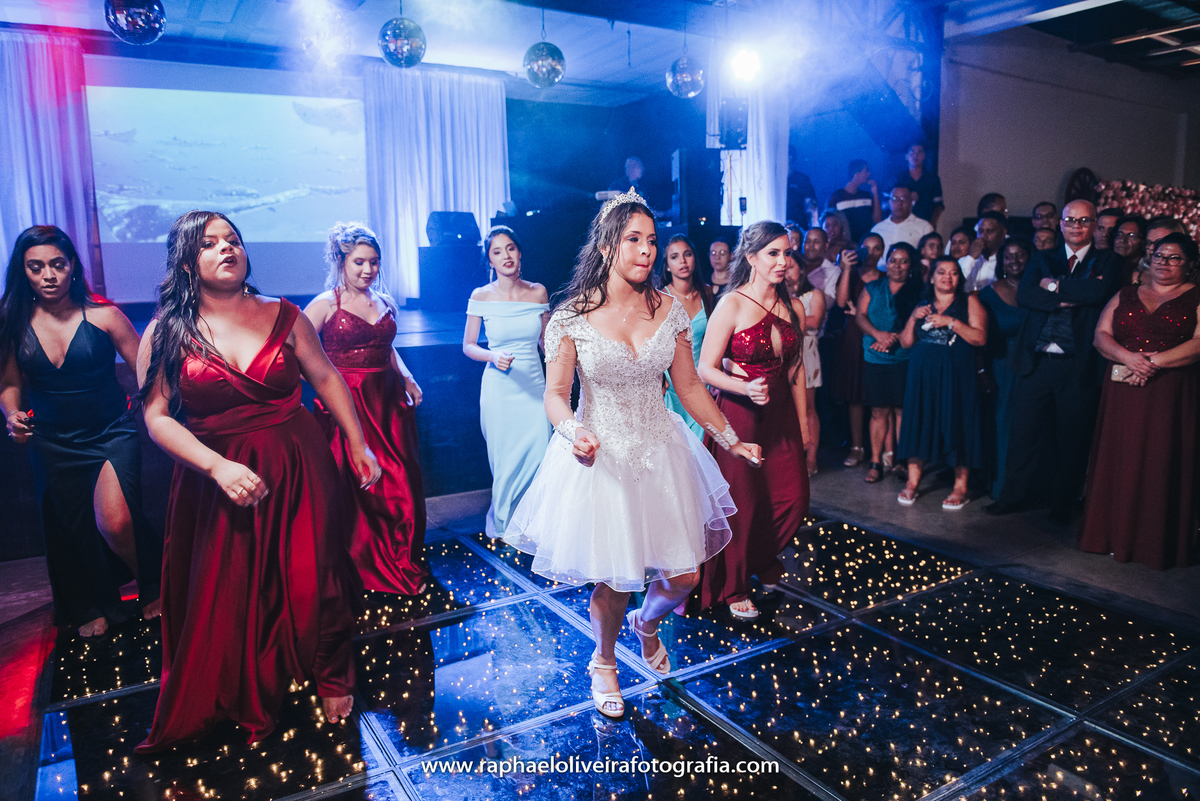 Casamento, sapato de noiva, maquiagem de noiva, vestido de noiva, veu de noiva, traje do noivo, noiva, fotografo de casamento, festa de casamento, decoração de casamento, inspiração para casamentos, raphael oliveira fotografia, fotografo de casamento.