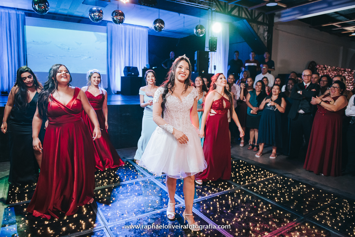 Casamento, sapato de noiva, maquiagem de noiva, vestido de noiva, veu de noiva, traje do noivo, noiva, fotografo de casamento, festa de casamento, decoração de casamento, inspiração para casamentos, raphael oliveira fotografia, fotografo de casamento.