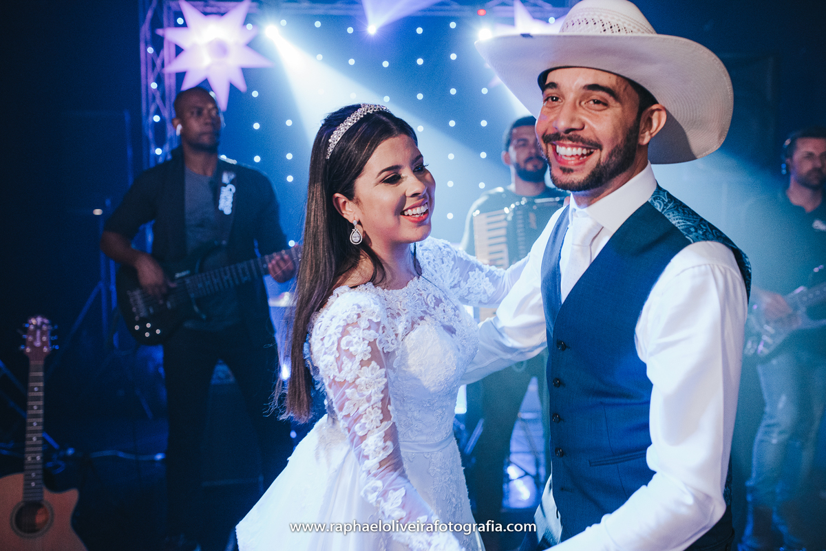 Casamento, making of da noiva, making of do noivo, cerimônia de casamento, pré-casamento, festa, fotografia de casamento, decoração de casamento, inspiração para casamento, fotografo de casamento, casamento de pessoas, raphael oliveira fotografia