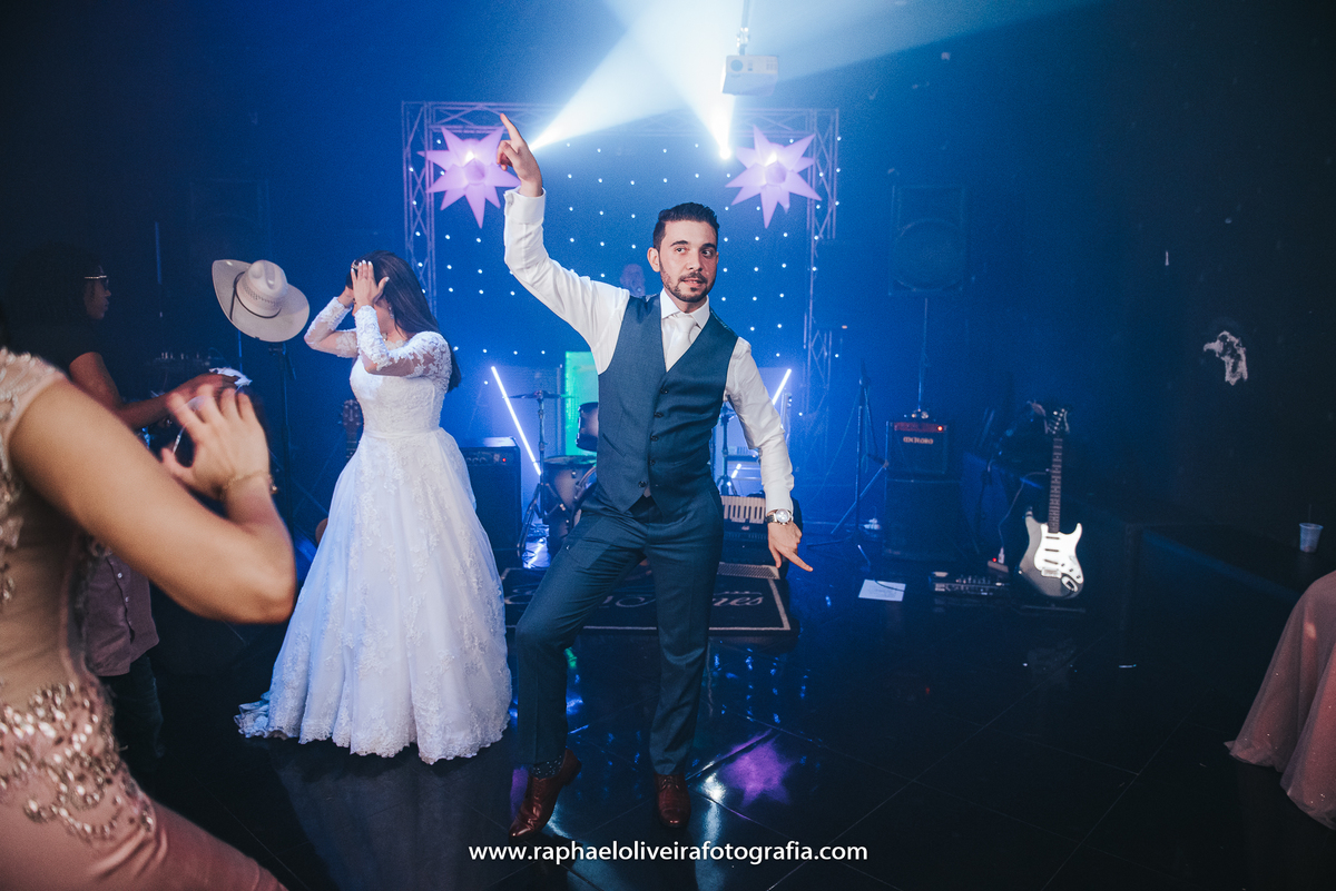 Casamento, making of da noiva, making of do noivo, cerimônia de casamento, pré-casamento, festa, fotografia de casamento, decoração de casamento, inspiração para casamento, fotografo de casamento, casamento de pessoas, raphael oliveira fotografia