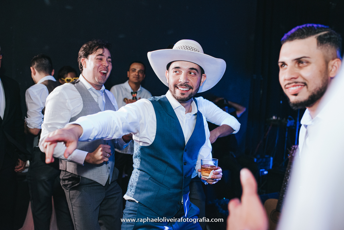 Casamento, making of da noiva, making of do noivo, cerimônia de casamento, pré-casamento, festa, fotografia de casamento, decoração de casamento, inspiração para casamento, fotografo de casamento, casamento de pessoas, raphael oliveira fotografia