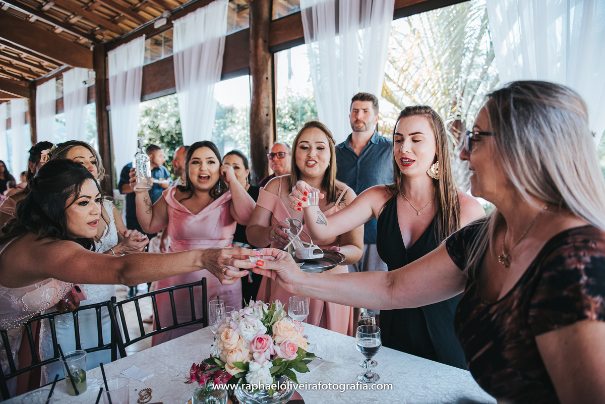 Casamento Sandra e Paty, casamento homoafetivo, casamento gay, casamento lgbt, wedding gay, meninas, casamento de meninas, vestido de noiva, decoração de casamento, ensaio de casal na praia, wedding, raphael oliveira fotografia, raphael oliveira.