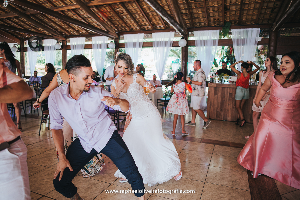 Casamento Sandra e Paty, casamento homoafetivo, casamento gay, casamento lgbt, wedding gay, meninas, casamento de meninas, vestido de noiva, decoração de casamento, ensaio de casal na praia, wedding, raphael oliveira fotografia, raphael oliveira.