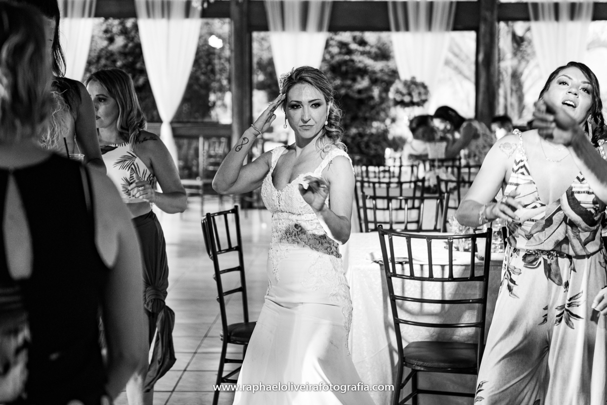 Casamento Sandra e Paty, casamento homoafetivo, casamento gay, casamento lgbt, wedding gay, meninas, casamento de meninas, vestido de noiva, decoração de casamento, ensaio de casal na praia, wedding, raphael oliveira fotografia, raphael oliveira.