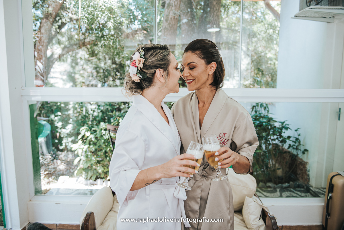 Casamento Sandra e Paty, casamento homoafetivo, casamento gay, casamento lgbt, wedding gay, meninas, casamento de meninas, vestido de noiva, decoração de casamento, ensaio de casal na praia, wedding, raphael oliveira fotografia, raphael oliveira.