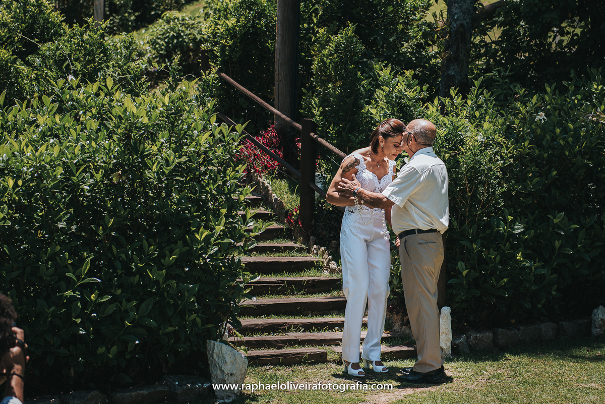 Casamento Sandra e Paty, casamento homoafetivo, casamento gay, casamento lgbt, wedding gay, meninas, casamento de meninas, vestido de noiva, decoração de casamento, ensaio de casal na praia, wedding, raphael oliveira fotografia, raphael oliveira.