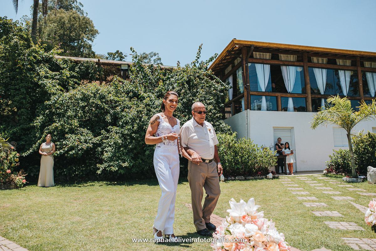 Casamento Sandra e Paty, casamento homoafetivo, casamento gay, casamento lgbt, wedding gay, meninas, casamento de meninas, vestido de noiva, decoração de casamento, ensaio de casal na praia, wedding, raphael oliveira fotografia, raphael oliveira.
