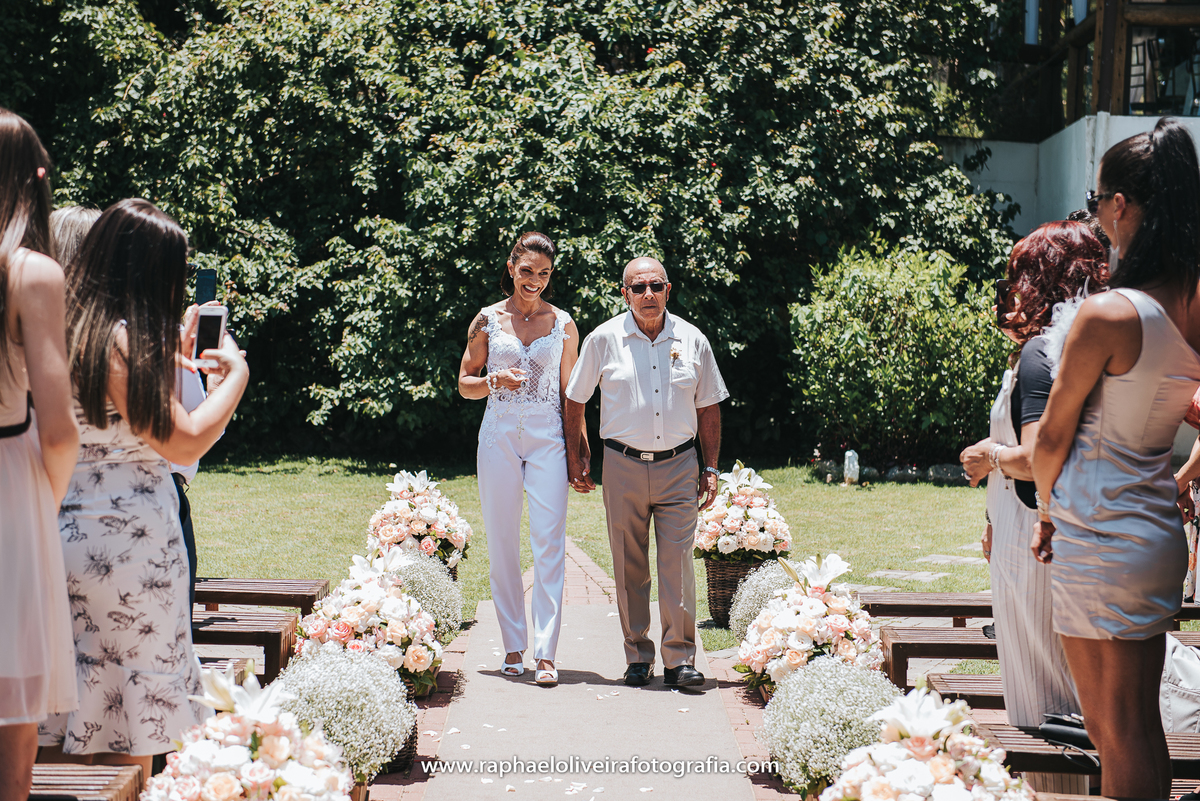 Casamento Sandra e Paty, casamento homoafetivo, casamento gay, casamento lgbt, wedding gay, meninas, casamento de meninas, vestido de noiva, decoração de casamento, ensaio de casal na praia, wedding, raphael oliveira fotografia, raphael oliveira.