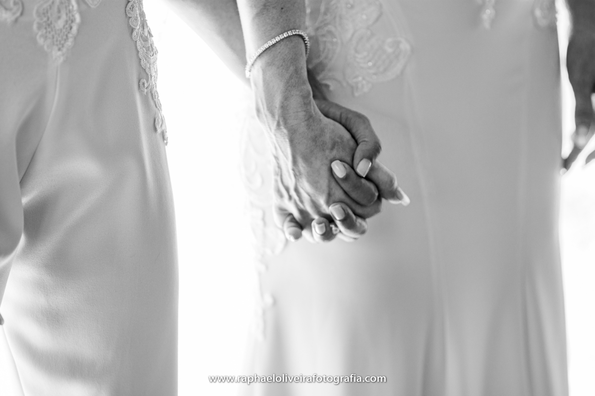 Casamento Sandra e Paty, casamento homoafetivo, casamento gay, casamento lgbt, wedding gay, meninas, casamento de meninas, vestido de noiva, decoração de casamento, ensaio de casal na praia, wedding, raphael oliveira fotografia, raphael oliveira.