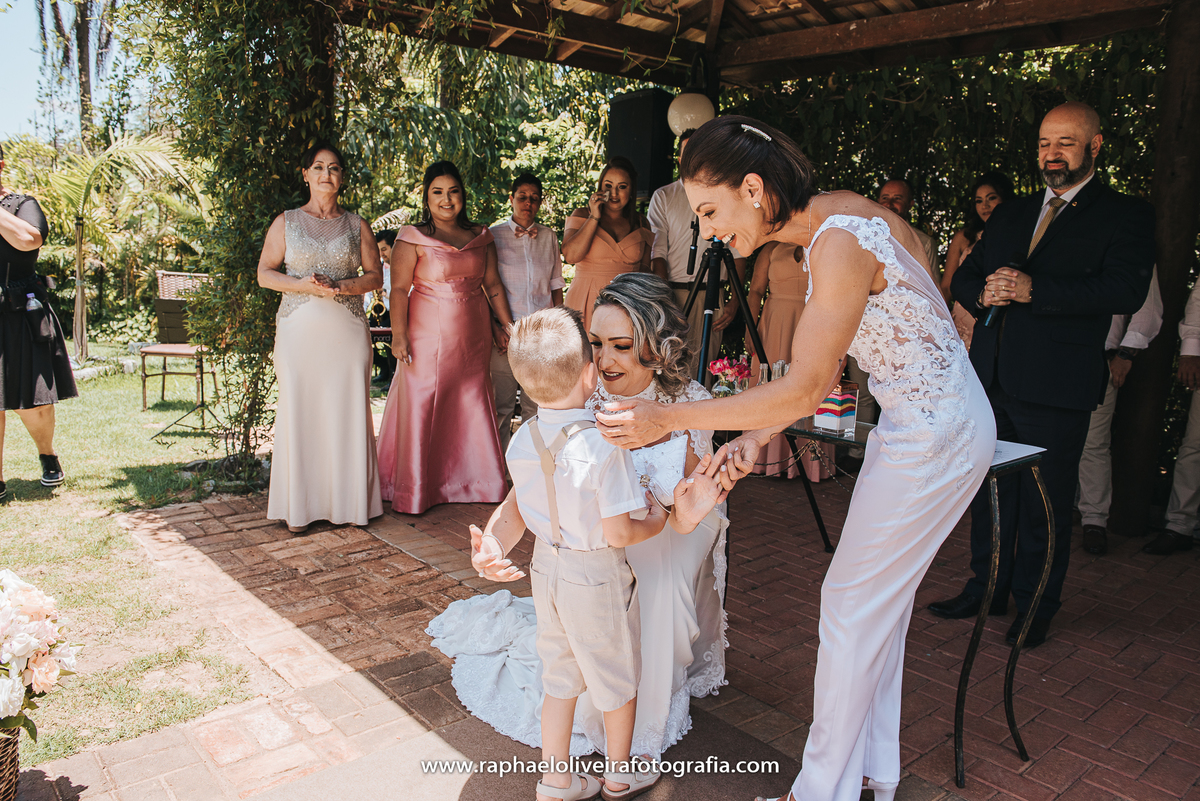 Casamento Sandra e Paty, casamento homoafetivo, casamento gay, casamento lgbt, wedding gay, meninas, casamento de meninas, vestido de noiva, decoração de casamento, ensaio de casal na praia, wedding, raphael oliveira fotografia, raphael oliveira.