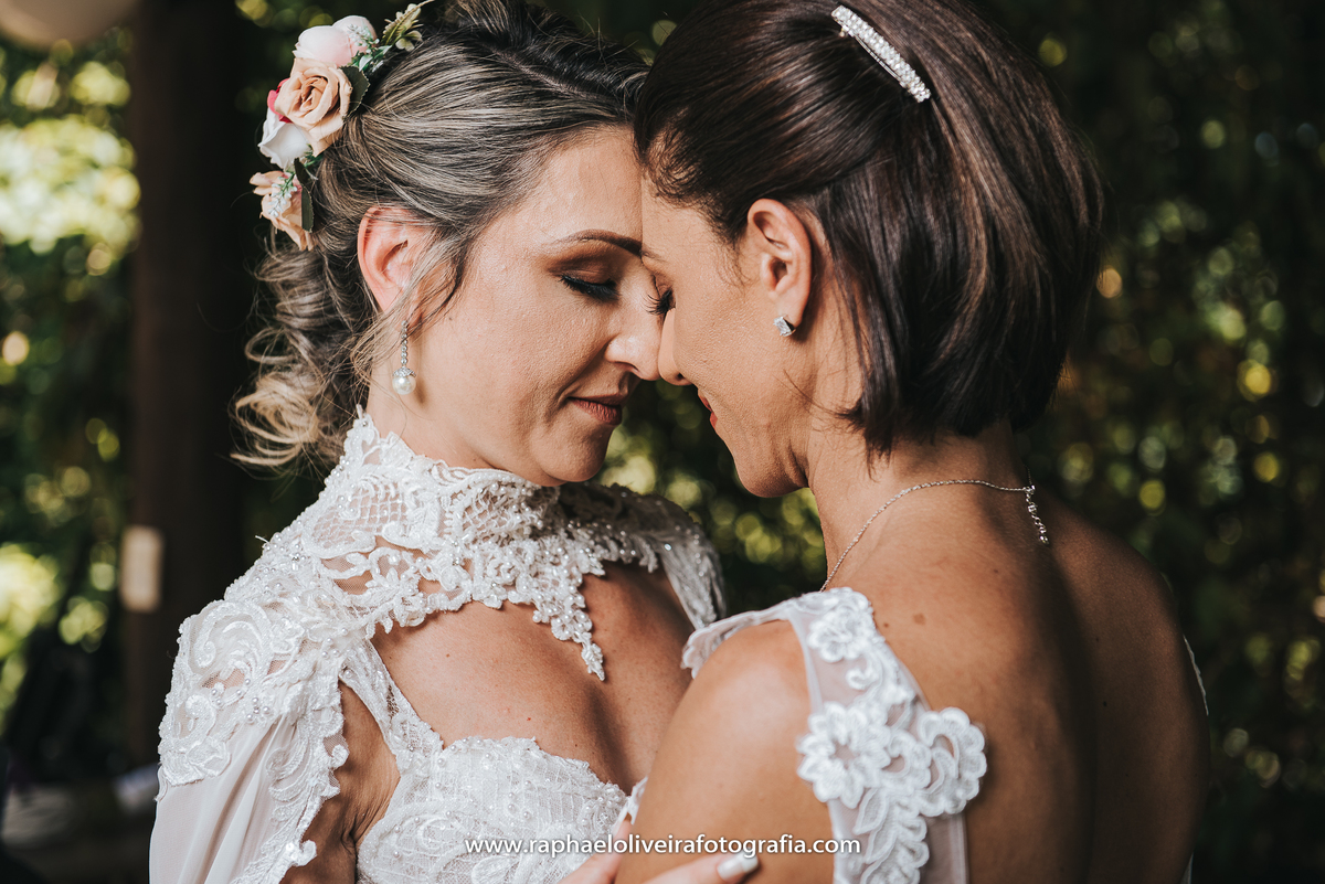 Casamento Sandra e Paty, casamento homoafetivo, casamento gay, casamento lgbt, wedding gay, meninas, casamento de meninas, vestido de noiva, decoração de casamento, ensaio de casal na praia, wedding, raphael oliveira fotografia, raphael oliveira.