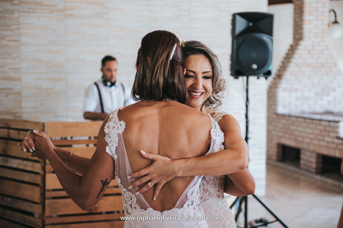 Casamento Sandra e Paty, casamento homoafetivo, casamento gay, casamento lgbt, wedding gay, meninas, casamento de meninas, vestido de noiva, decoração de casamento, ensaio de casal na praia, wedding, raphael oliveira fotografia, raphael oliveira.