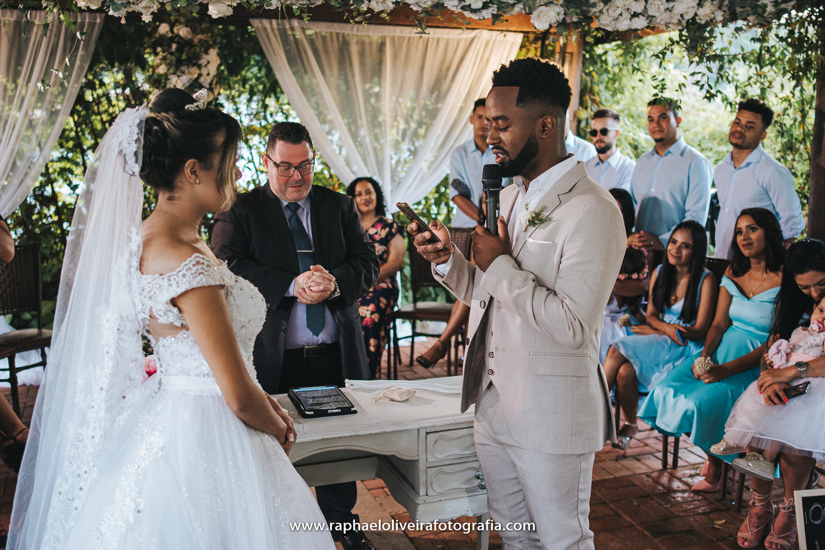 Casamento, making of da noiva, making of do noivo, cerimônia de casamento, pré-casamento, festa, espaço Evergreen, decoração de casamento, inspiração para casamento, fotografo de casamento, casamento de pessoas, raphael oliveira fotografia