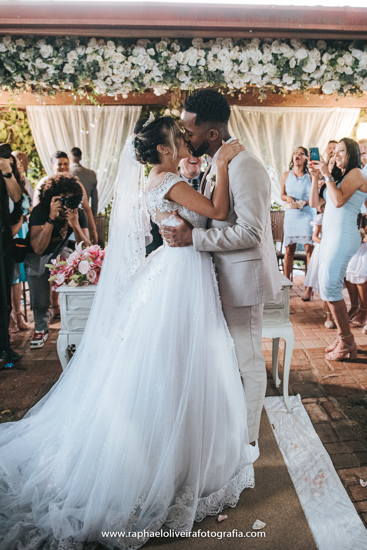 Casamento, making of da noiva, making of do noivo, cerimônia de casamento, pré-casamento, festa, espaço Evergreen, decoração de casamento, inspiração para casamento, fotografo de casamento, casamento de pessoas, raphael oliveira fotografia