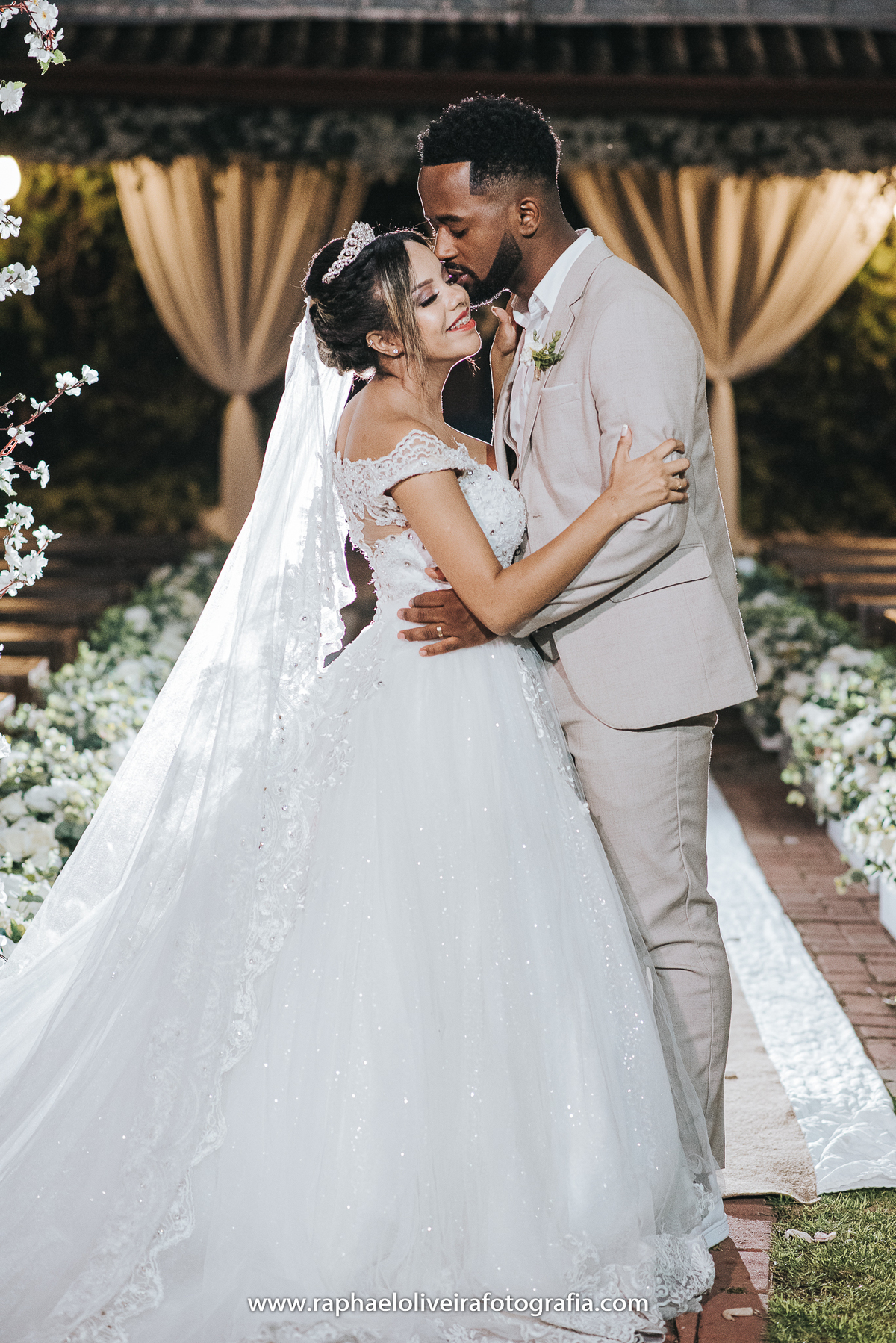 Casamento, making of da noiva, making of do noivo, cerimônia de casamento, pré-casamento, festa, espaço Evergreen, decoração de casamento, inspiração para casamento, fotografo de casamento, casamento de pessoas, raphael oliveira fotografia