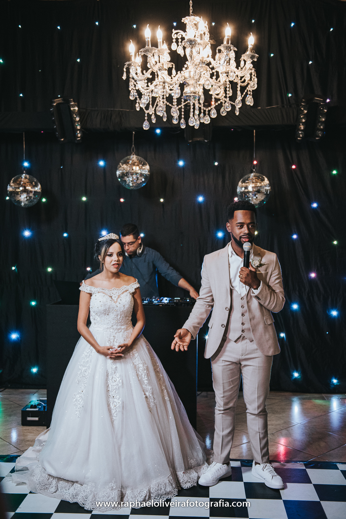 Casamento, making of da noiva, making of do noivo, cerimônia de casamento, pré-casamento, festa, espaço Evergreen, decoração de casamento, inspiração para casamento, fotografo de casamento, casamento de pessoas, raphael oliveira fotografia